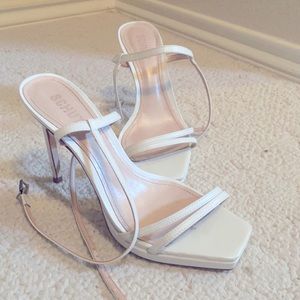 Schultz Heels, white, size 8